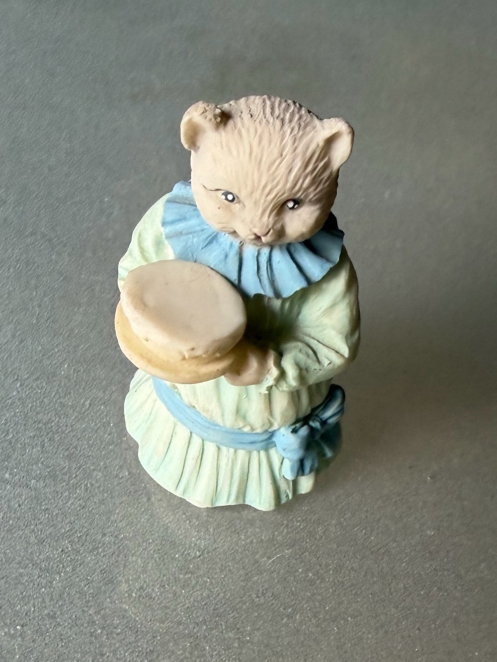 Cat Figurine in Cream and Light Blue - Decorative Pet Accent